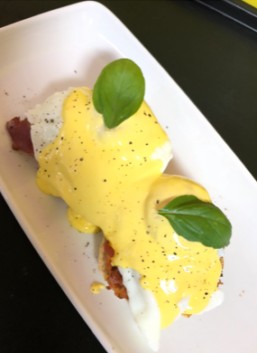 Eggs benedict